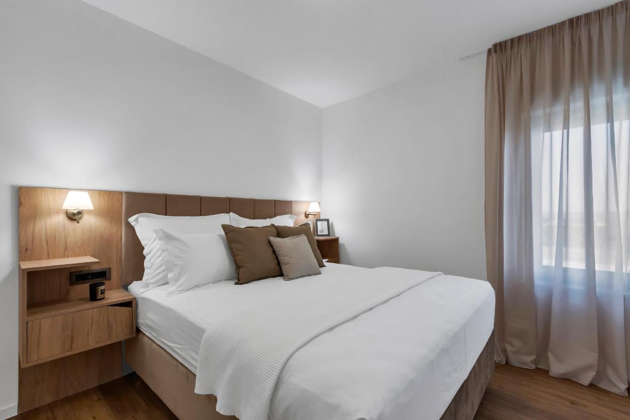 Apartment 1-2 Luxury L&l - 100m From The - Makarska Exklusiv