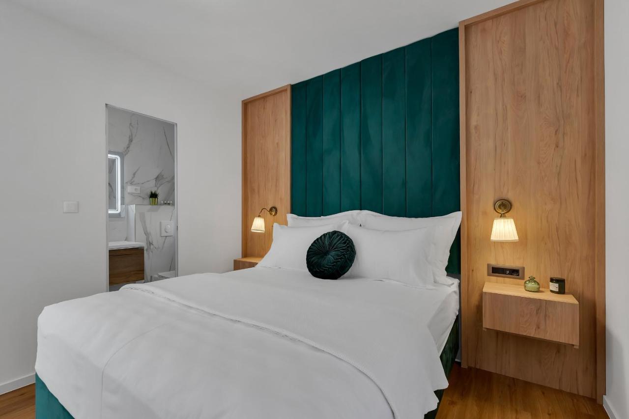 Apartment 1-2 Luxury L&l - 100m From The - Makarska Exklusiv